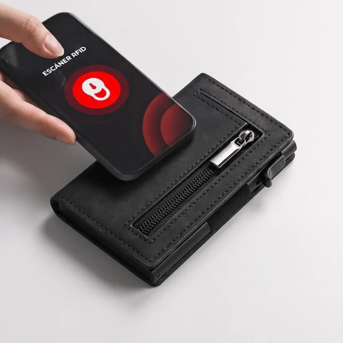 Illustration of Belmonte wallet RFID protection